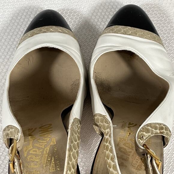 Vintage Salvatore Ferragamo White and Black Slingback Heels. Size 5 B - Picture 13 of 13
